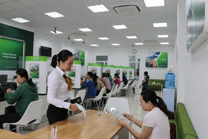 mua-ban-ngoai-te-tai-ngan-hang-vietcombank