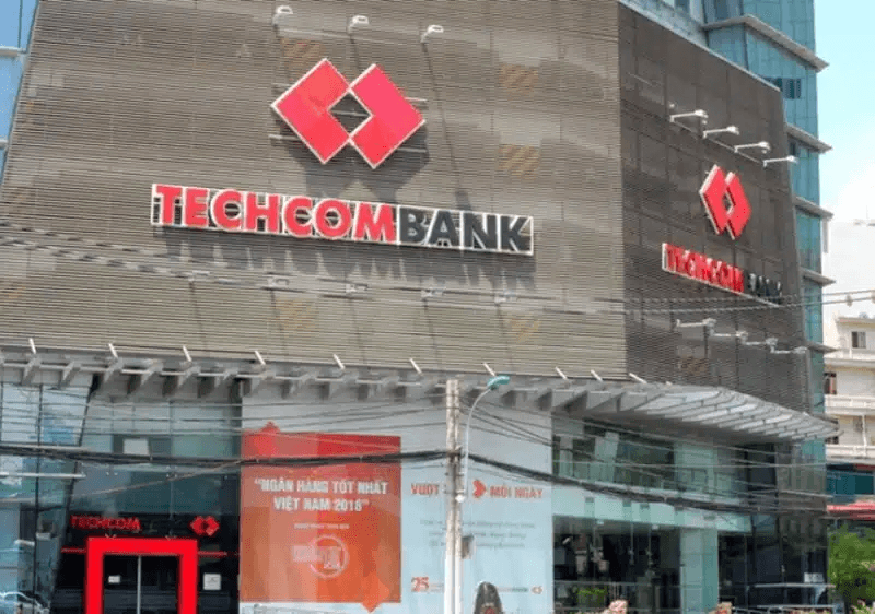 tong-dai-techcombank-3